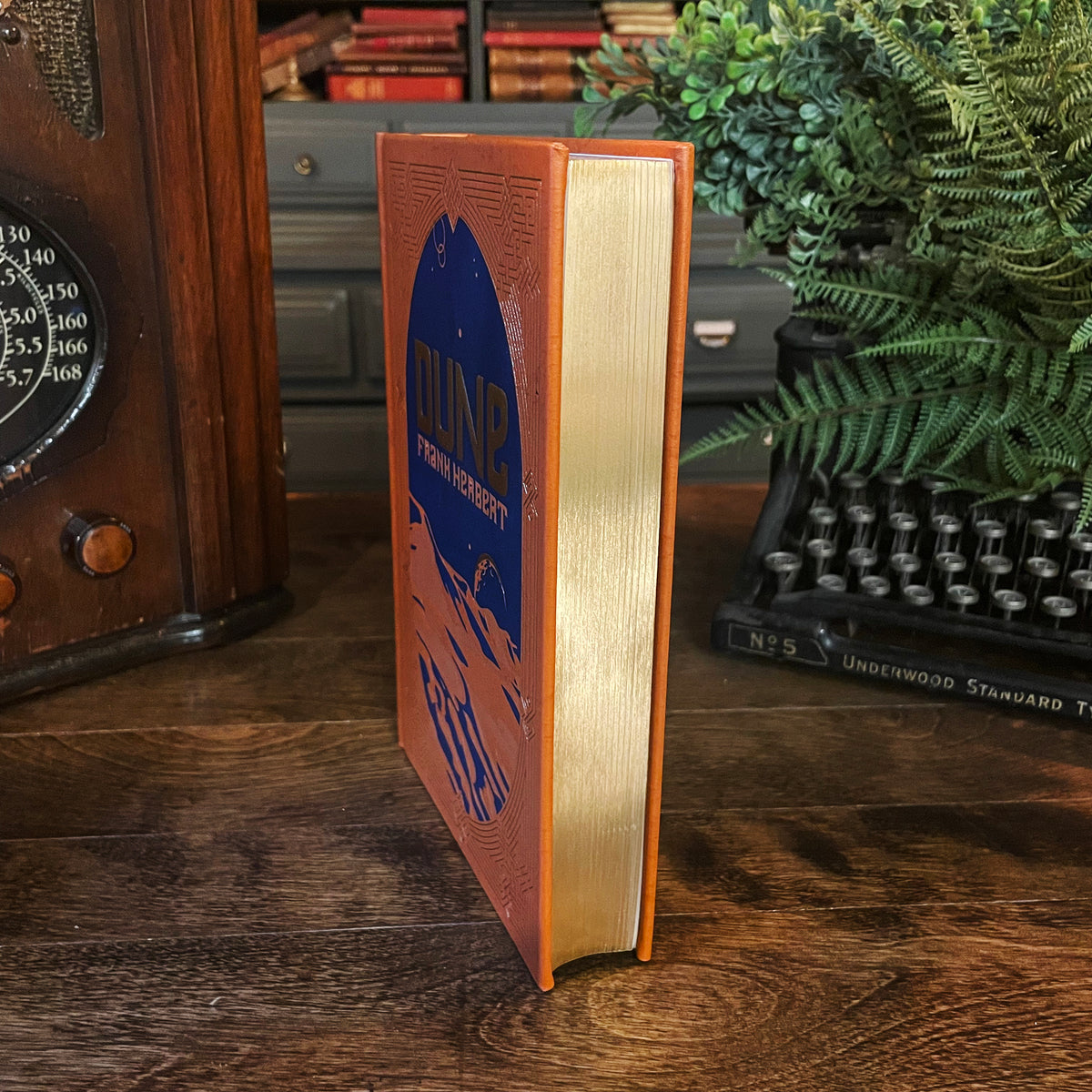 Dune, Collectible Hardcover Classic, Bonded Leather with Gilded Pages and Ribbon Marker