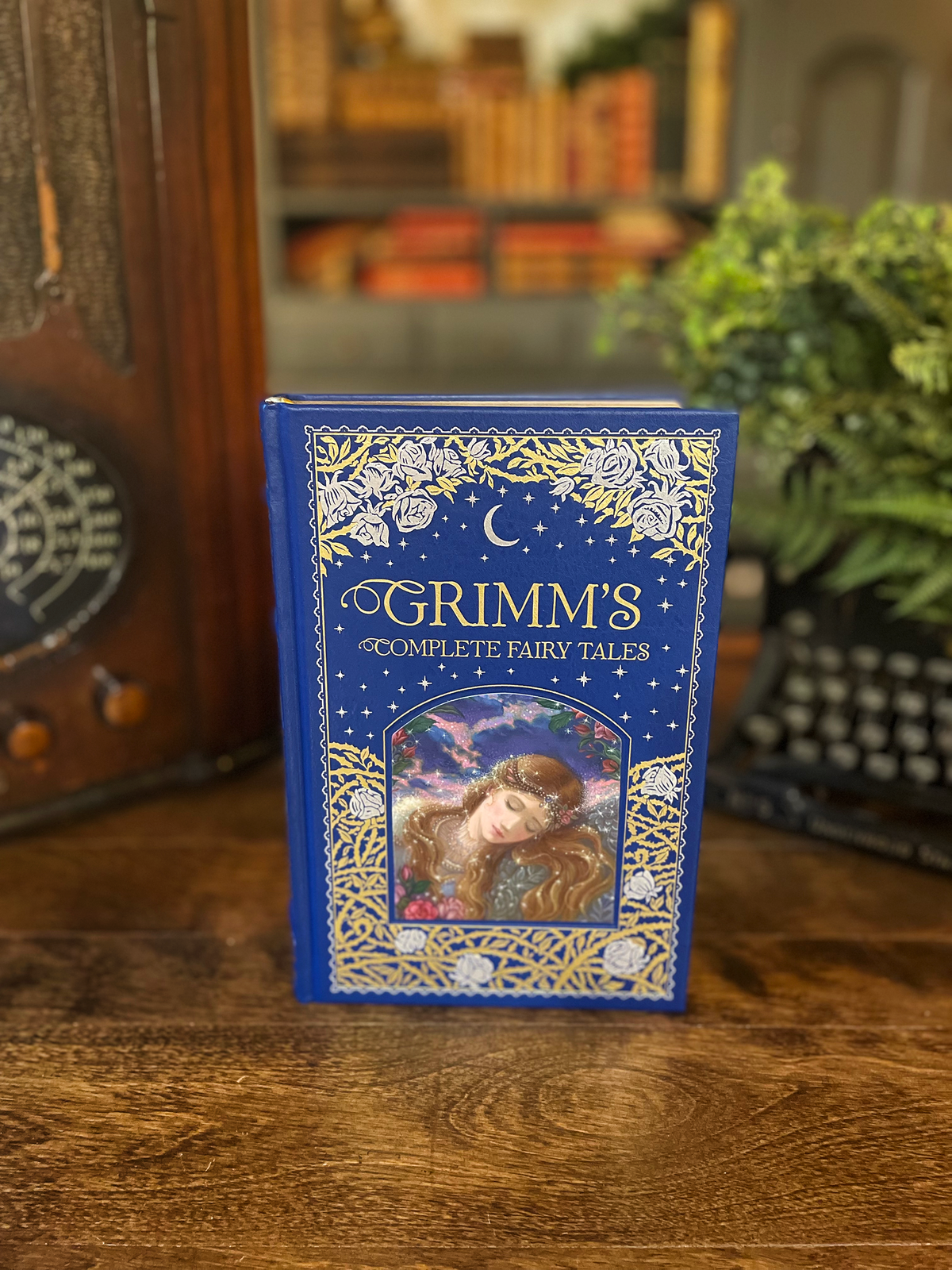 Grimm’s Complete Fairy Tales, Collectible Hardcover Classic, Bonded Leather with Gilded Pages and Ribbon Marker