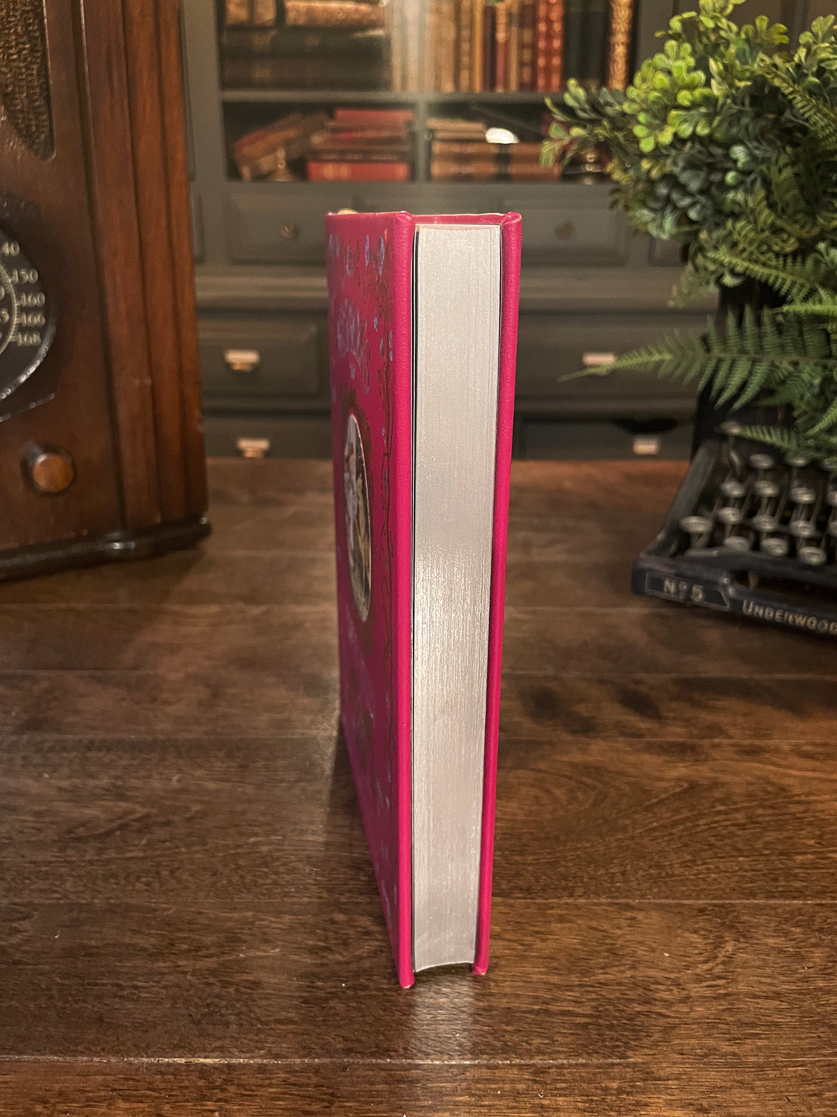 Grimm’s Fairy Tales, Collectible Hardcover Classic, Bonded Leather with Classic Illustrations, Gilded Pages, and Ribbon Marker