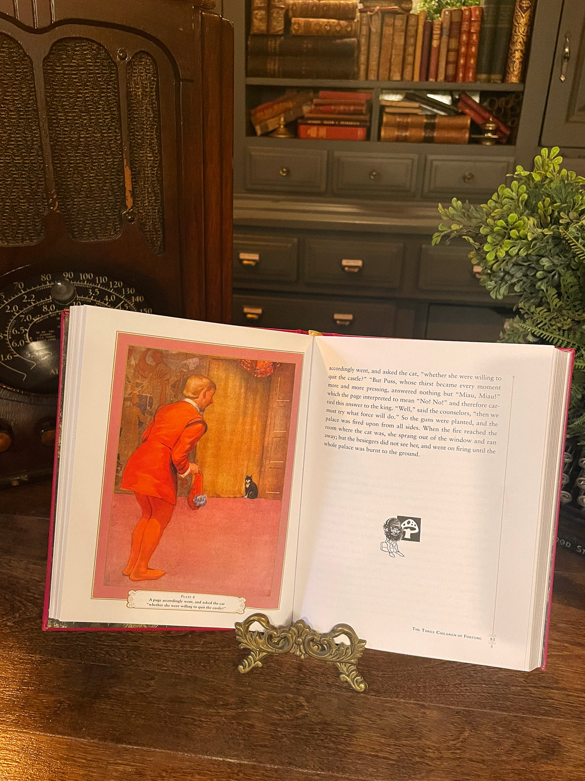 Grimm’s Fairy Tales, Collectible Hardcover Classic, Bonded Leather with Classic Illustrations, Gilded Pages, and Ribbon Marker