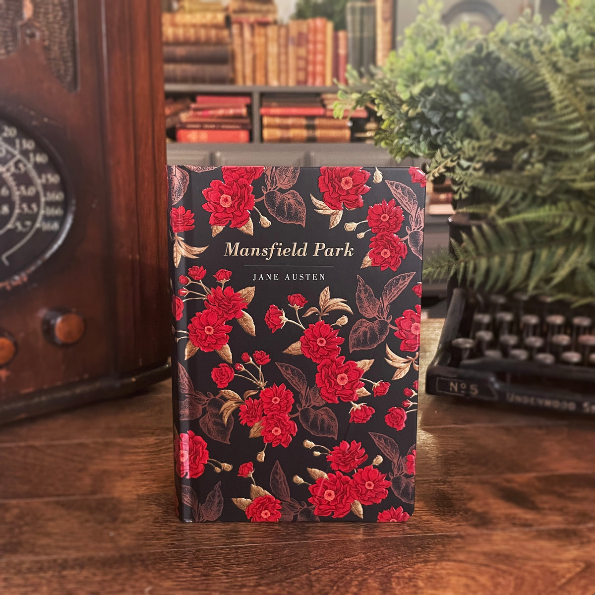 Mansfield Park, Collectible Hardcover Classic, Bonded Leather Covers, Gilded Pages, and Ribbon Marker