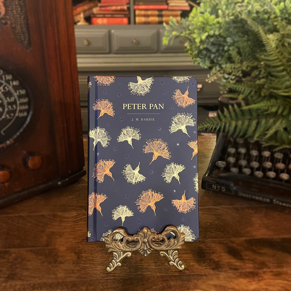 Peter Pan, Chiltern Collectible Hardcover Classic, Bonded Leather Covers, Gilded Pages, and Ribbon Marker