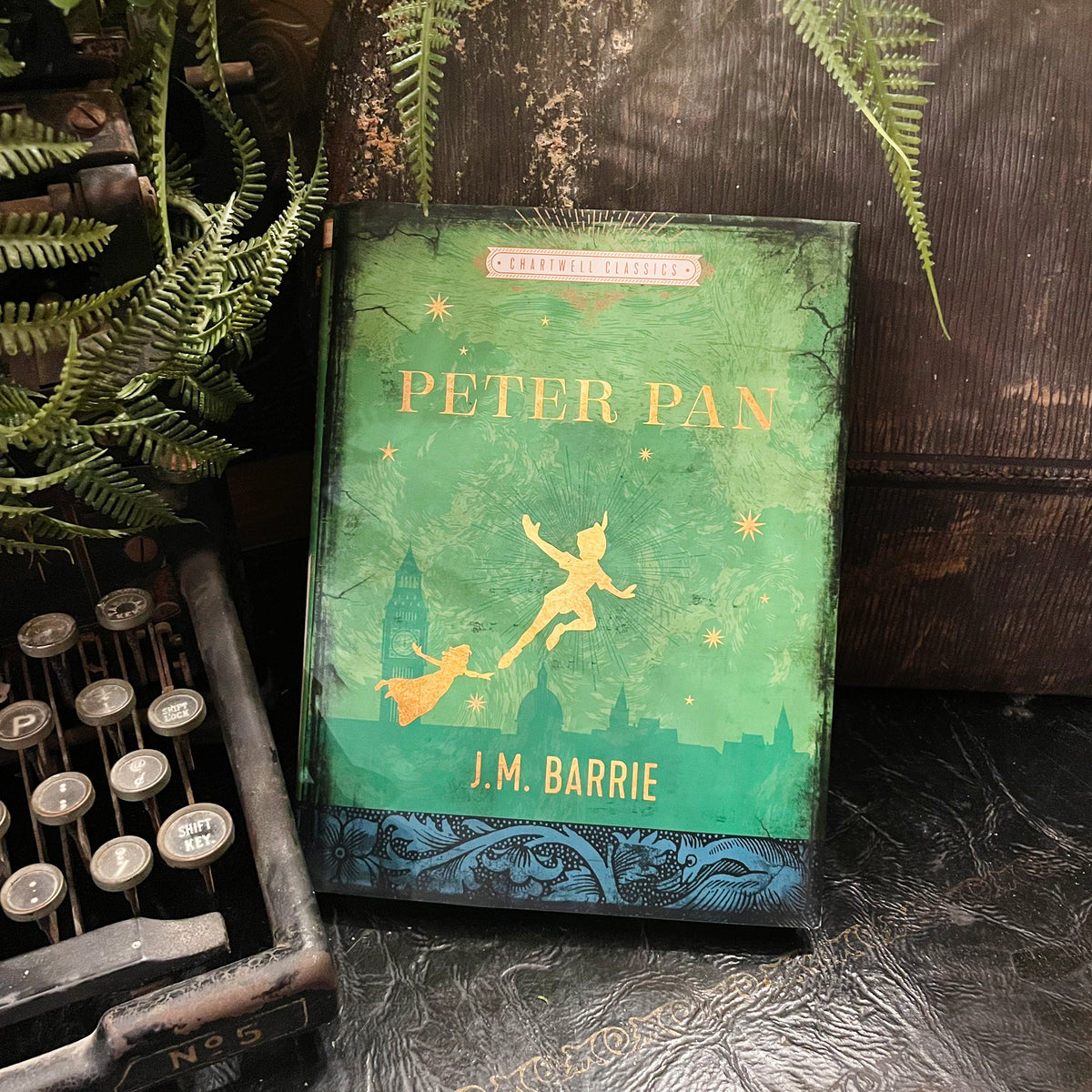 Peter Pan, Collectible Hardcover Classic with Dust Jacket