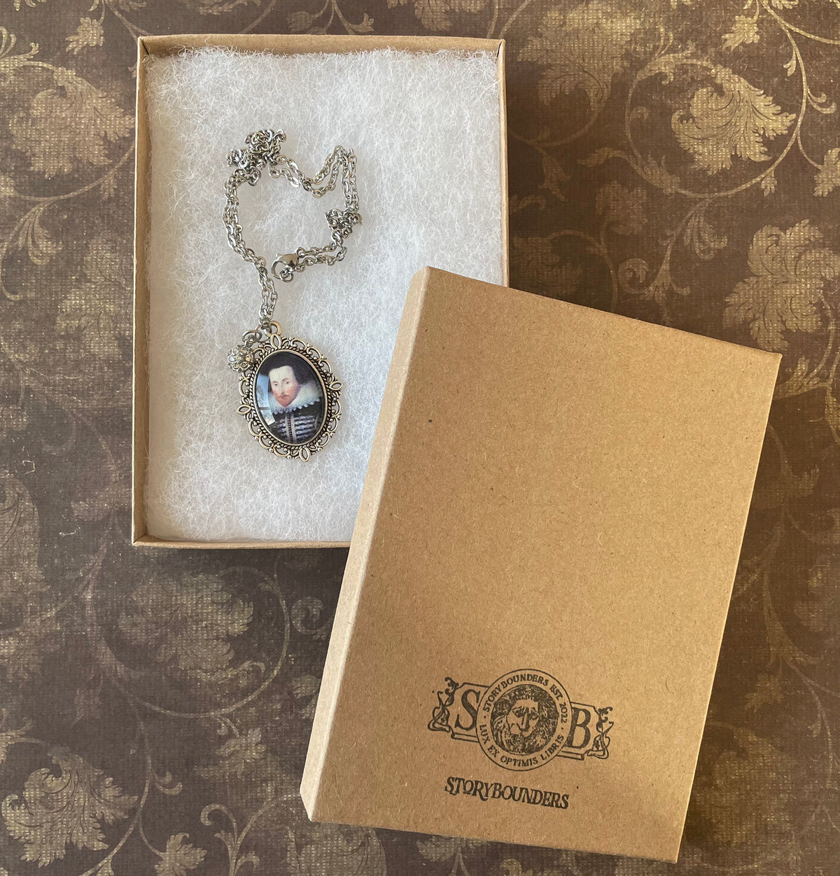 William Shakespeare Pendant Necklace, Silver Necklace, Portrait Necklace, 18” silver chain