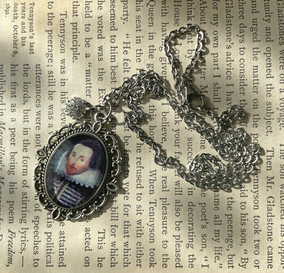 William Shakespeare Pendant Necklace, Silver Necklace, Portrait Necklace, 18” silver chain