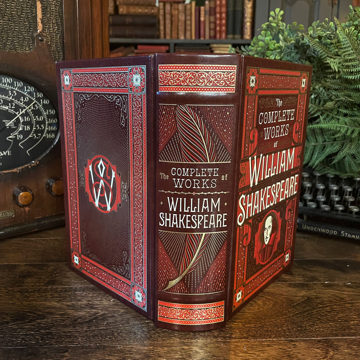 The Complete Works of William Shakespeare, Collectible Hardcover Classic, Bonded Leather with Gilded Pages and Ribbon Marker