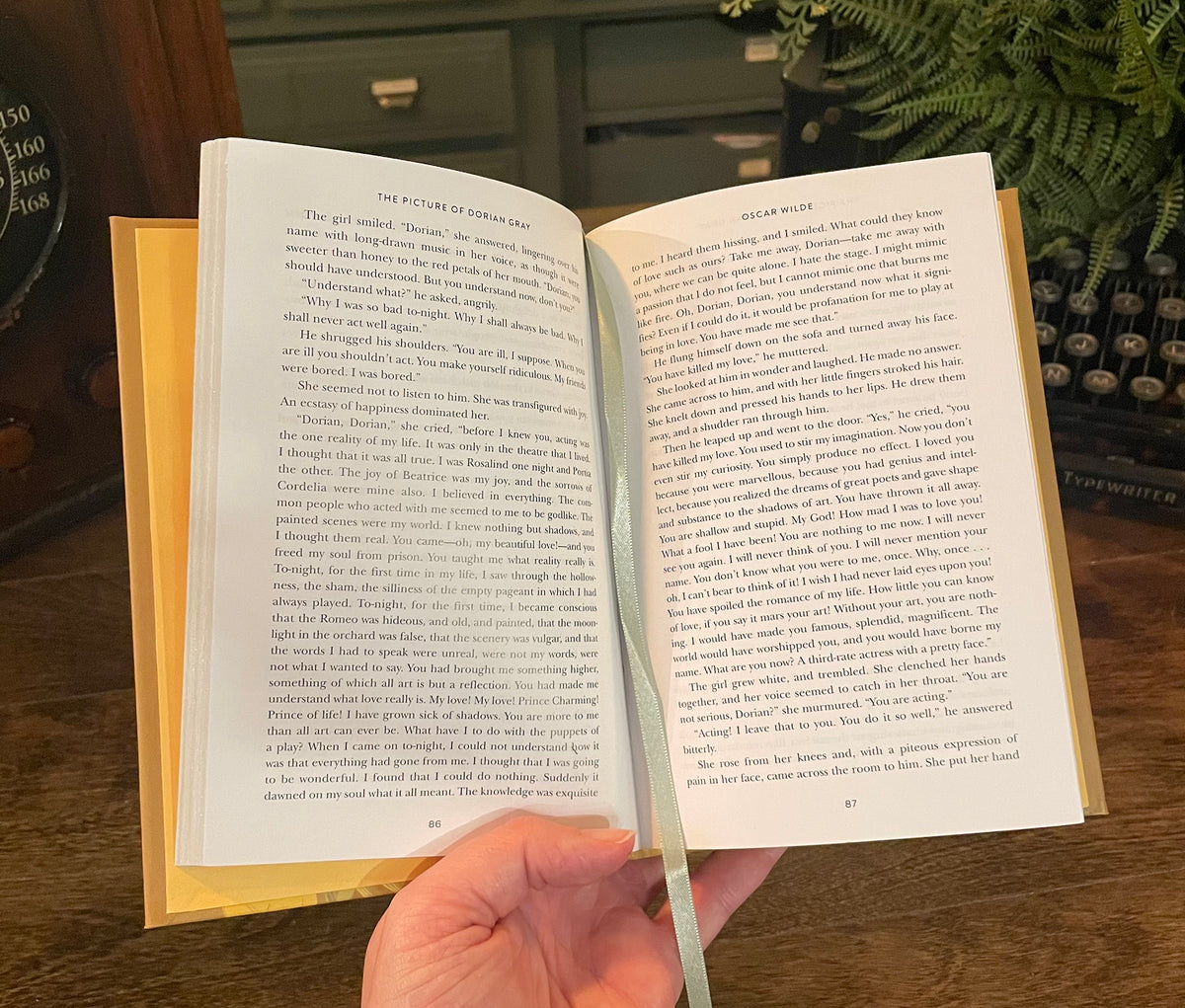 The Picture of Dorian Gray, Collectible Hardcover Classic, Gilded Pages, and Ribbon Marker