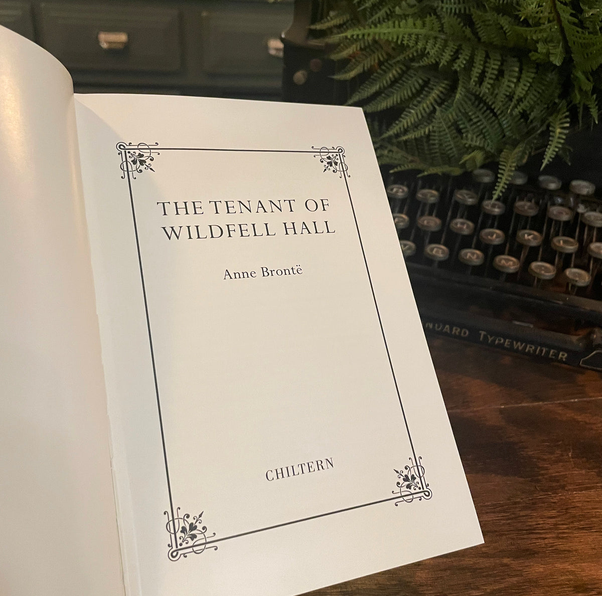 The Tenant of Wildfell Hall, Collectible Hardcover Classic, Bonded Leather Covers, Gilded Pages, and Ribbon Marker