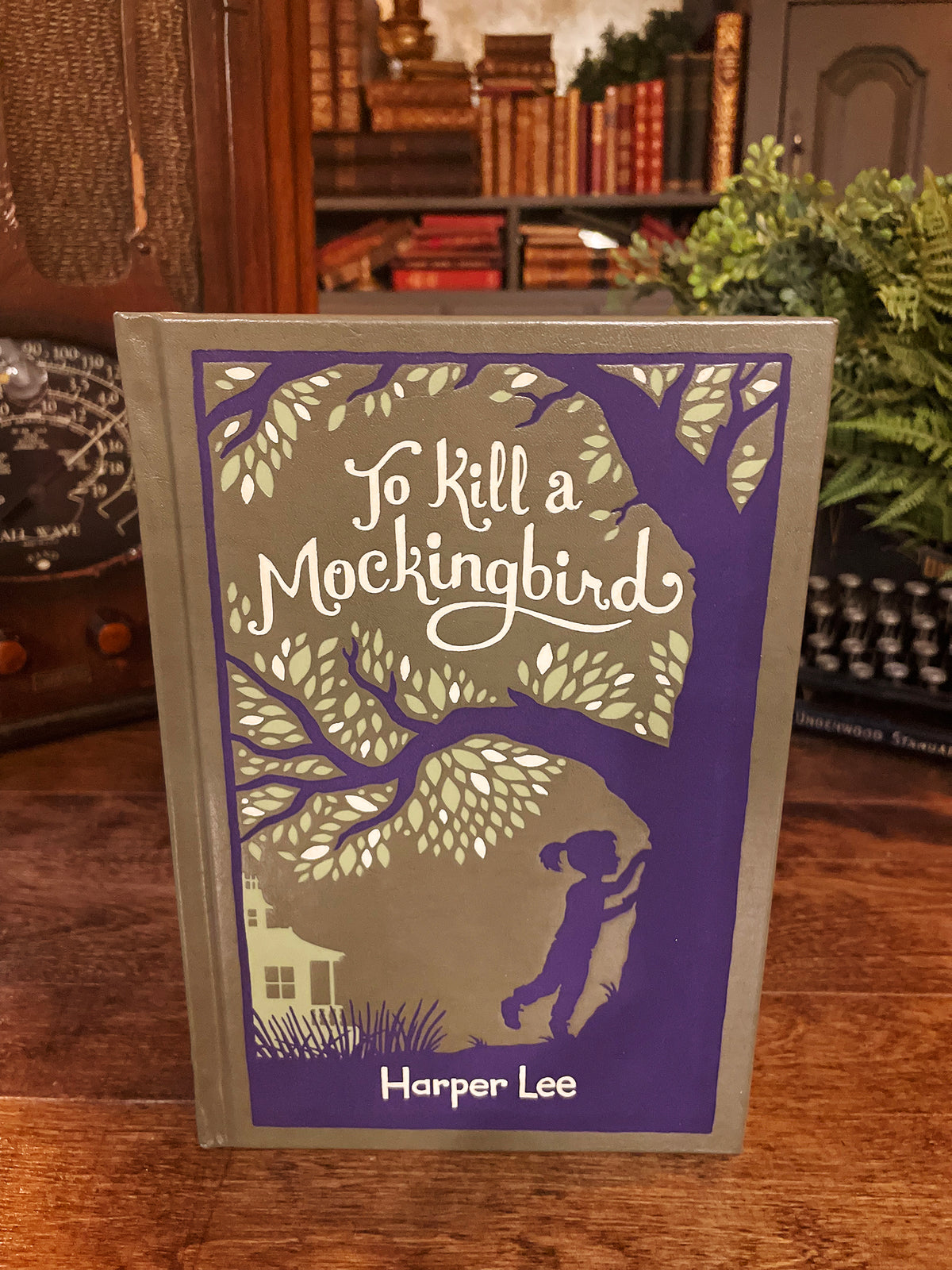 To Kill a Mockingbird, Harper Lee, Barnes & Noble, 2011